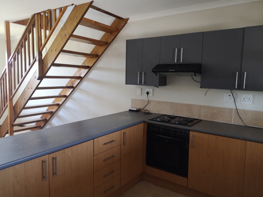 To Let 2 Bedroom Property for Rent in Beacon Bay Eastern Cape